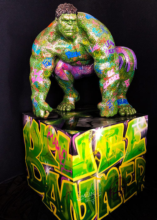 HULK STREET ART ON STREET ART BASE