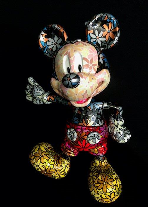 MICKEY MARGUERITE METAL